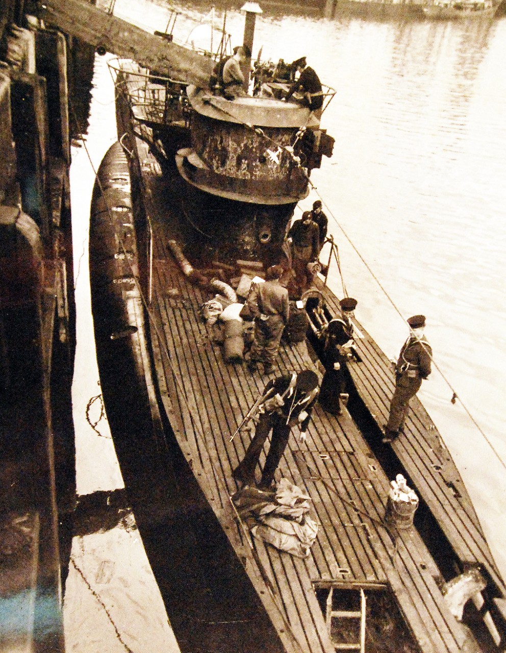 80 G Surrender Of German U Boats 1945