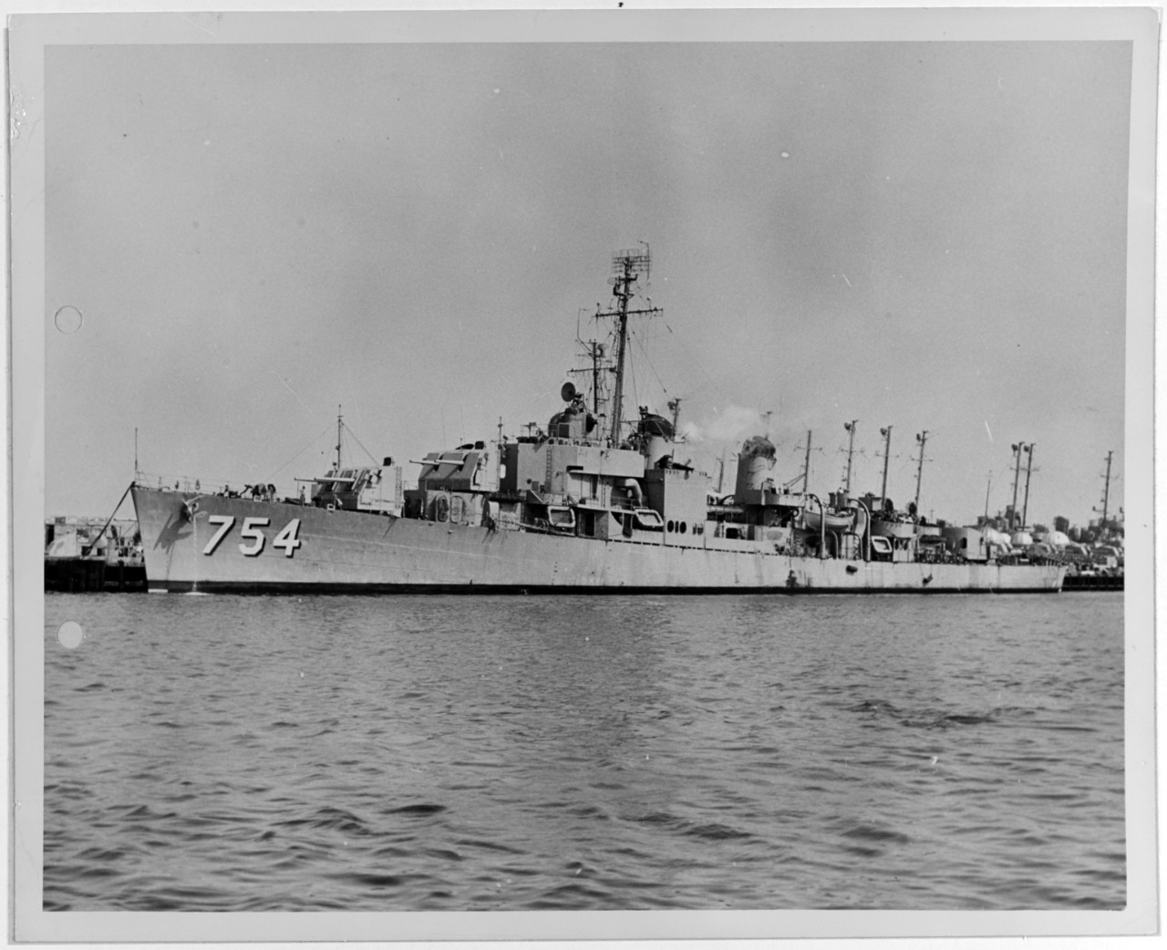 NH 51088 USS FRANK E. EVENS (DD 754)