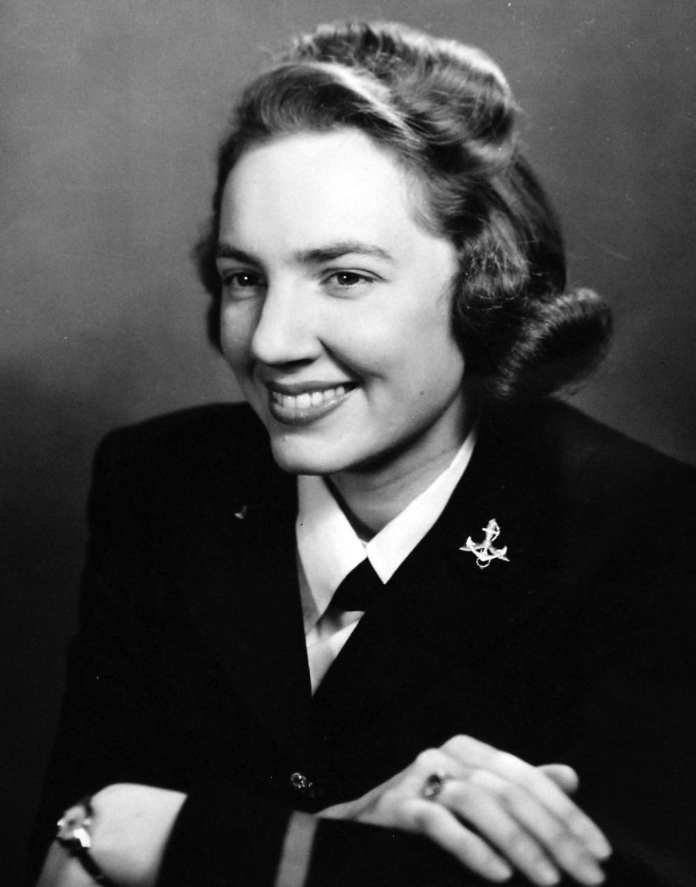 80-G-44328:   Ensign Elizabeth Ender, USNR.  Service Dress Blue.  Photograph released March 1944.  Official U.S. Navy photograph, now in the collections of the National Archives.  