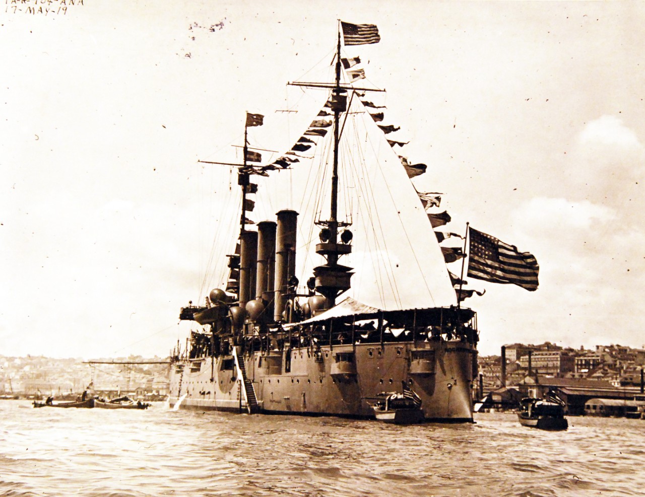 80-G-436710:   USS Rochester (CA-2), 1919.  Rochester in full dress at Anacostia, Washington, D.C., May 17, 1919.      Official U.S. Navy Photograph, now in the collections of the National Archives.  (2017/10/10)