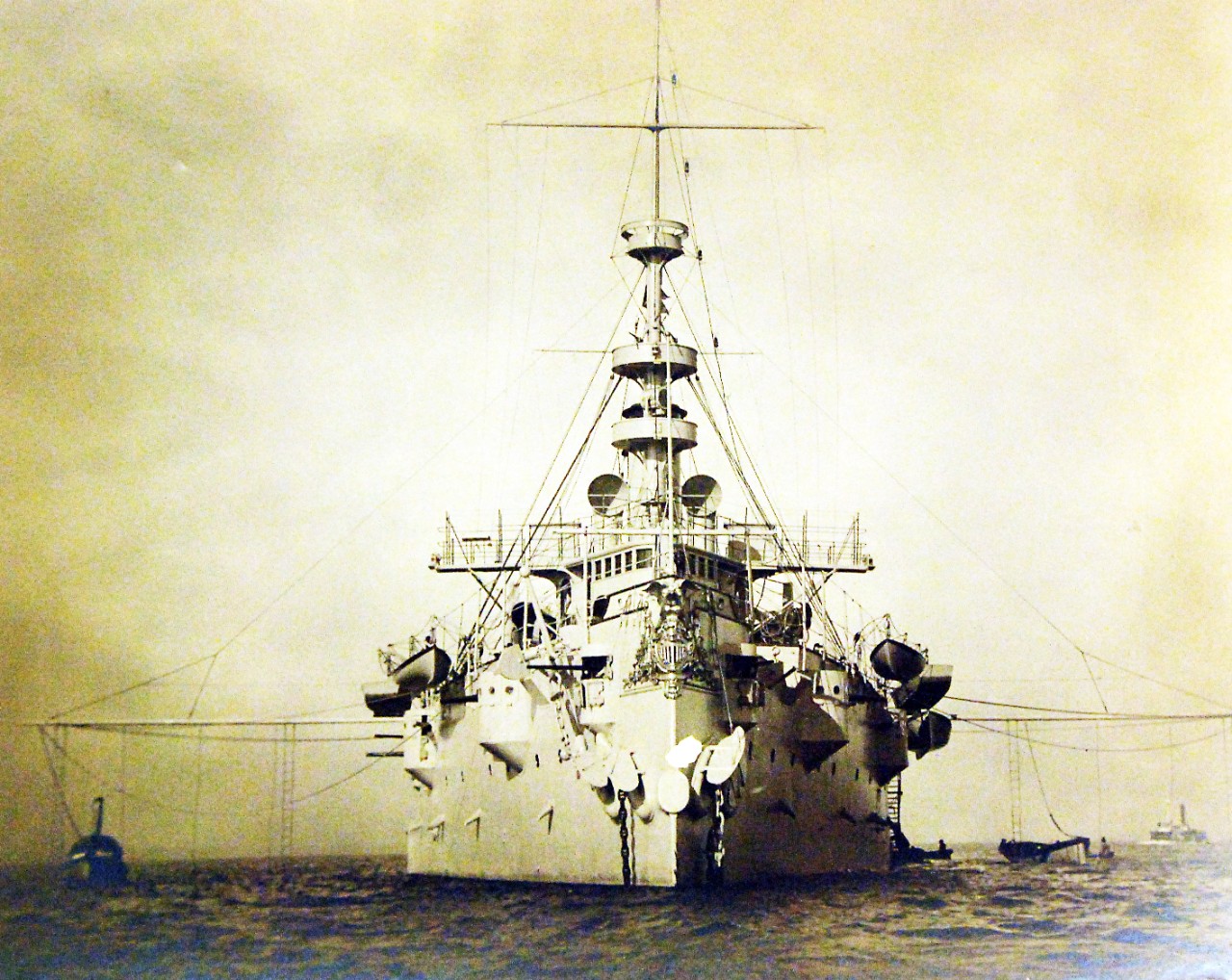 LC-Lot-3305-33:   USS New York (Armored Cruiser #2), 1898.  Bow view.  Photographed by K. Loeffler, 1898.  Courtesy of the Library of Congress.  (2016/06/03).