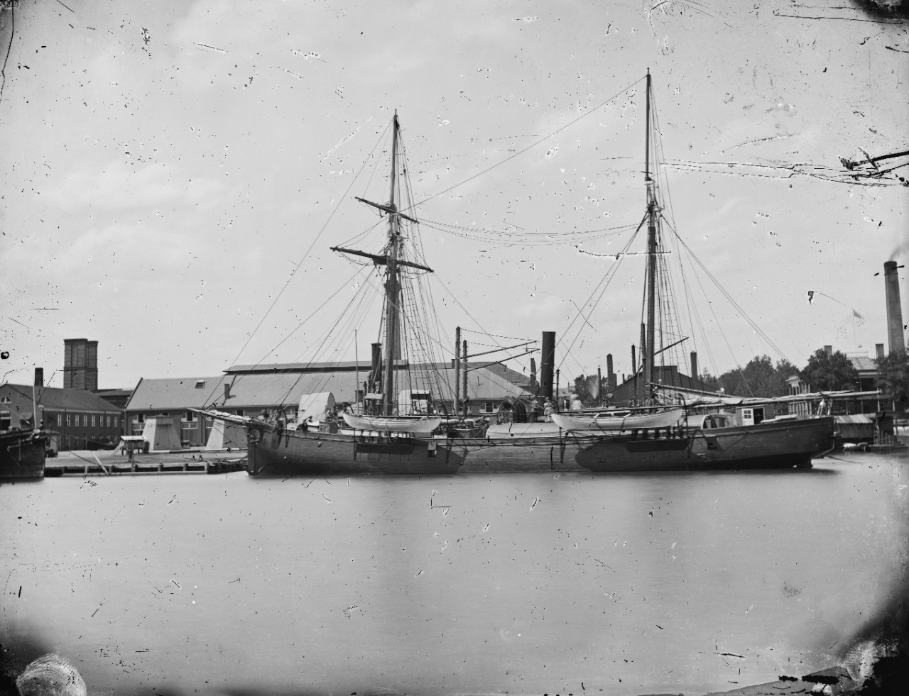 LC-DIG-CWPBH-03348:   USS Polaris at the Washington Navy Yard, Washington, D.C., 1865-1872.   Polaris is known for her missions to the Arctic.   Courtesy of the Library of Congress.   