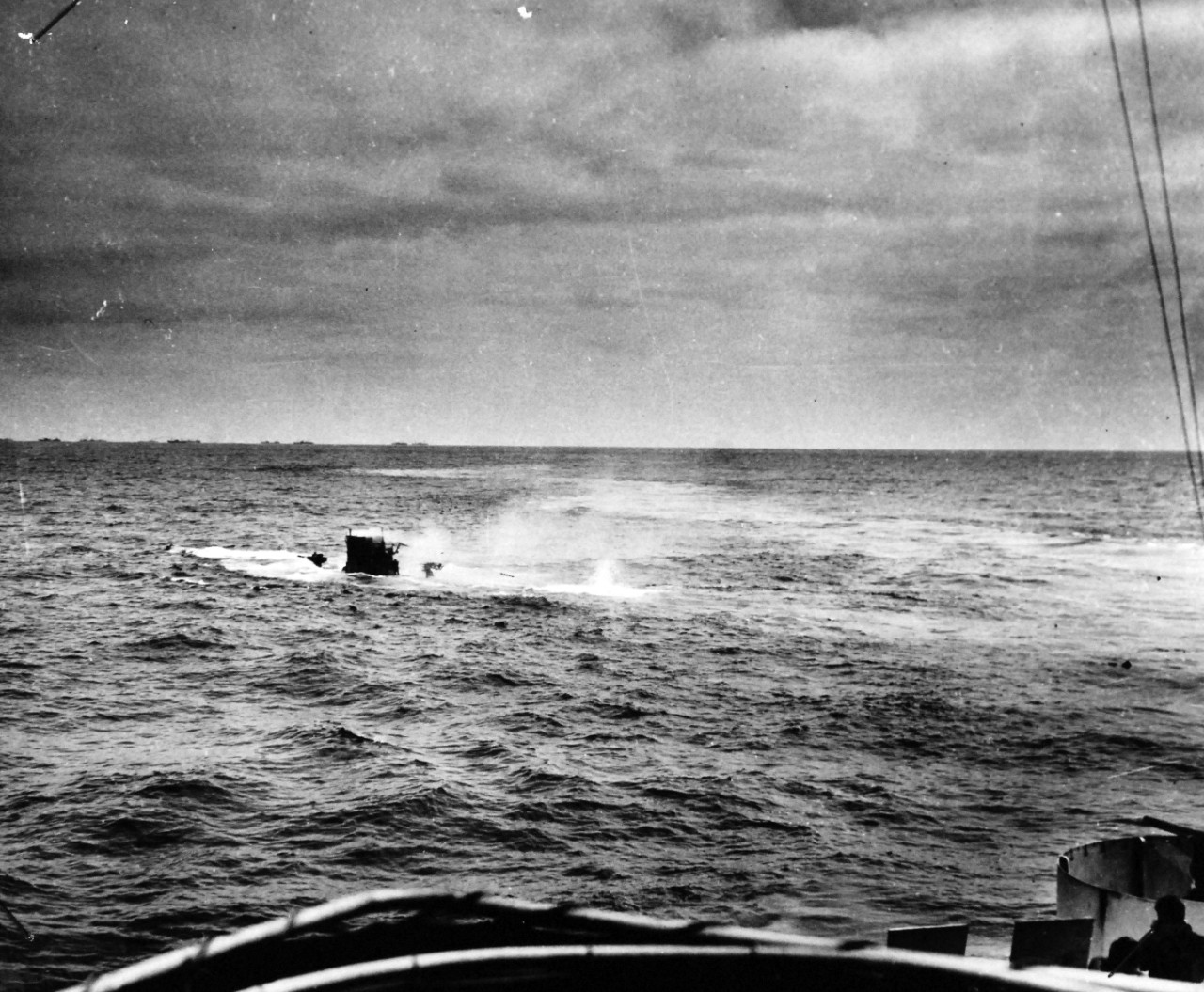 26-G-1518:  Sinking of German submarine U-175, April 1943.   The submarine was sunk off south-west of Ireland by USCGC Spencer (WPG-36) on April 17, 1943.    Official U.S. Coast Guard Photograph, now in the collections of the National Archives.  (2017/09/05).