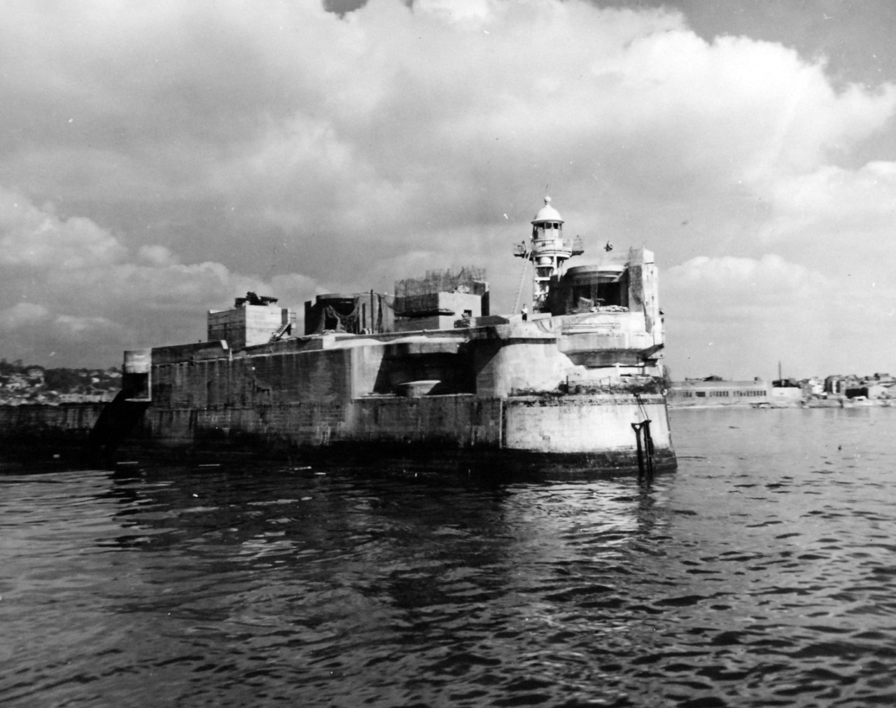 80-G-257304:  Invasion of France, Le Havre, August-September 1944.   German fort, heavily defended but not impregnable, guarded the entrance to harbor of Le Havre, France, which was liberated by Allied troops, 22 September 1944.   Official U.S. Navy Photograph, now in the collection of the National Archives.   (2014/10/28).  