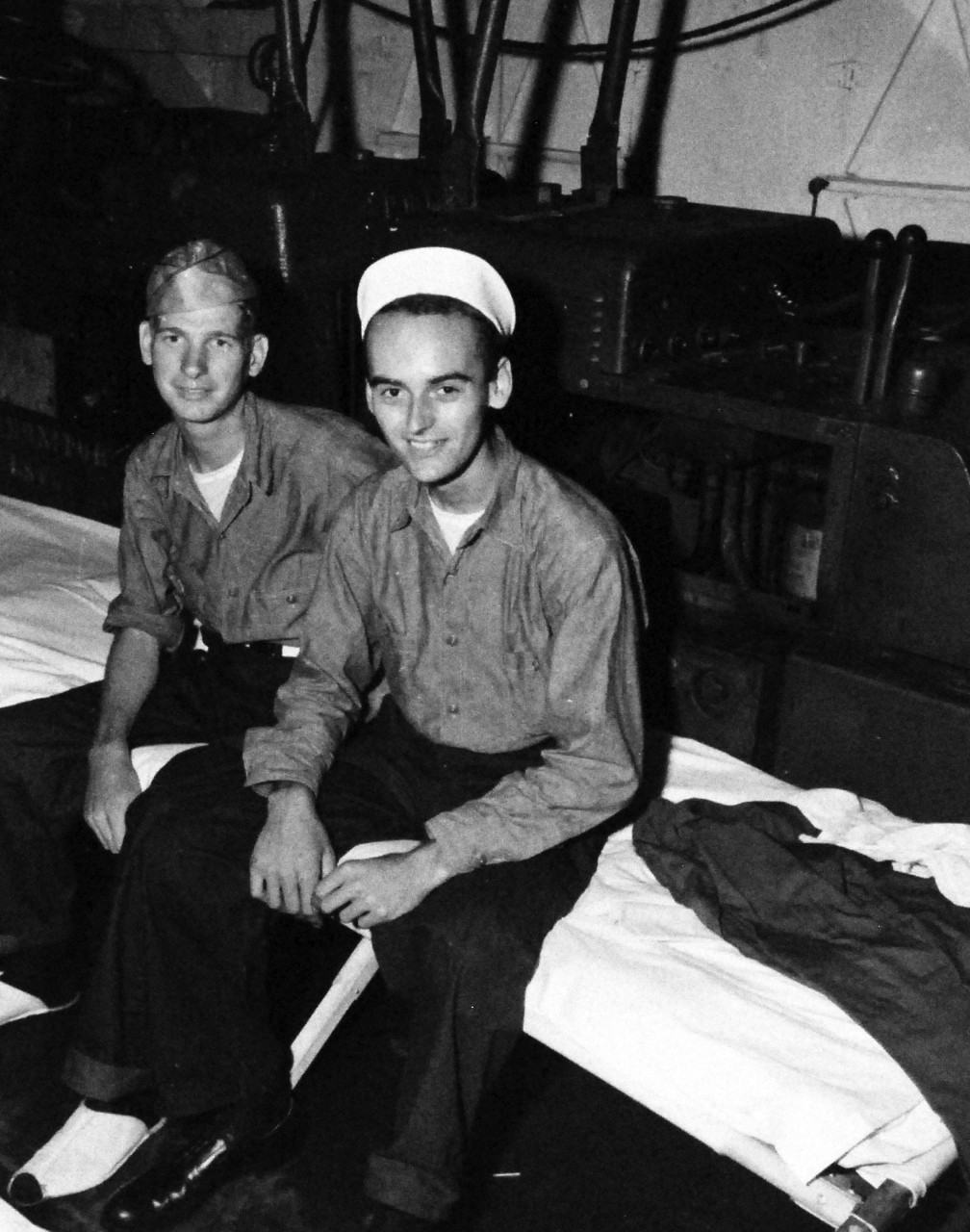 80-G-344558:  Allied Prisoners of War, 1945.    Liberated prisoners R.E. Sandlin and S.J. Rebick.  Photograph released September 25, 1945.  Official U.S. Navy photograph, now in the collections of the National Archives.   (2015/11/24).