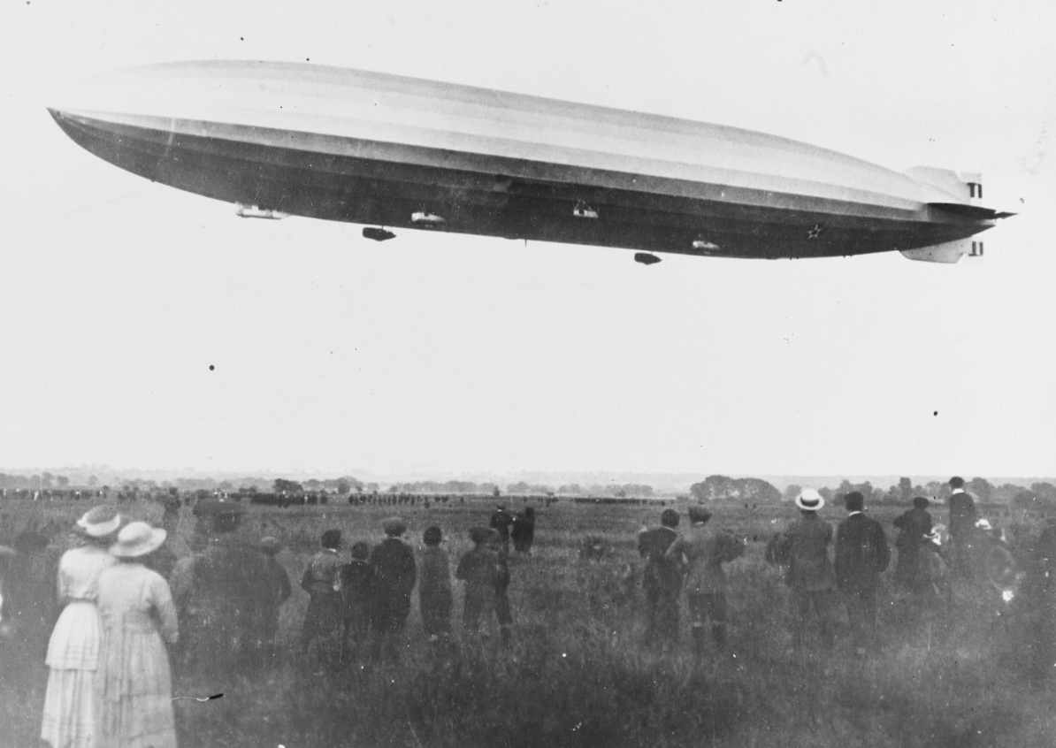 British airship R-38 (U.S. Navy ZR-2)