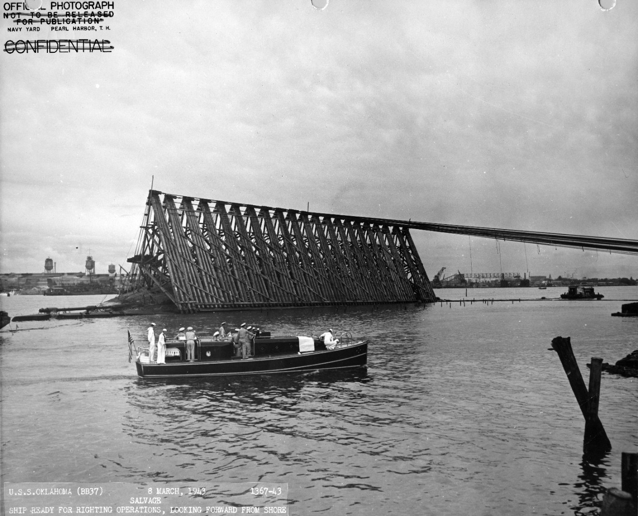 S-082-D(1).04 USS Oklahoma Salvage, Righting Operations
