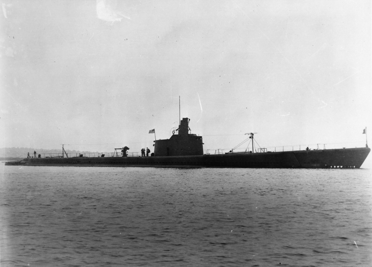 USS Halibut (SS-232) in February 1942