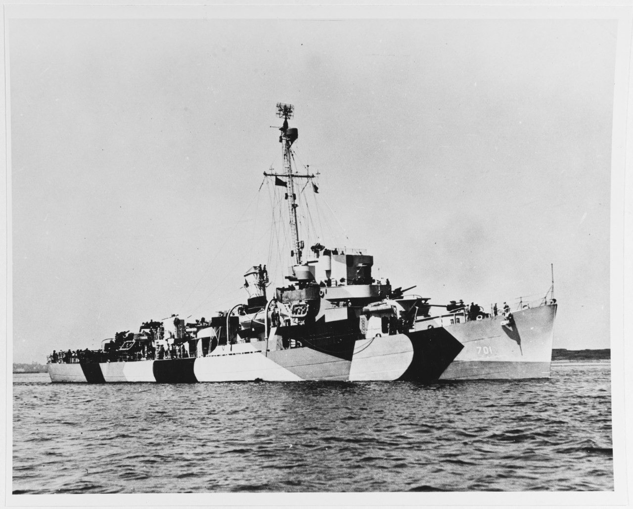 Photo #: 19-N-65382  USS Osmus (DE-701)