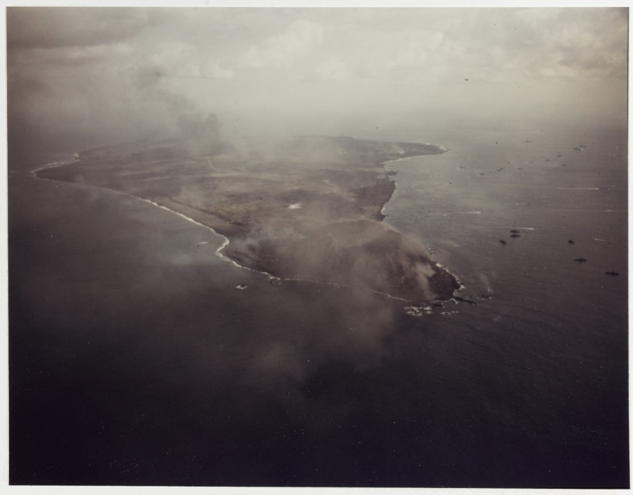 Photo #: 80-G-K-2968 Iwo Jima Operation, 1945