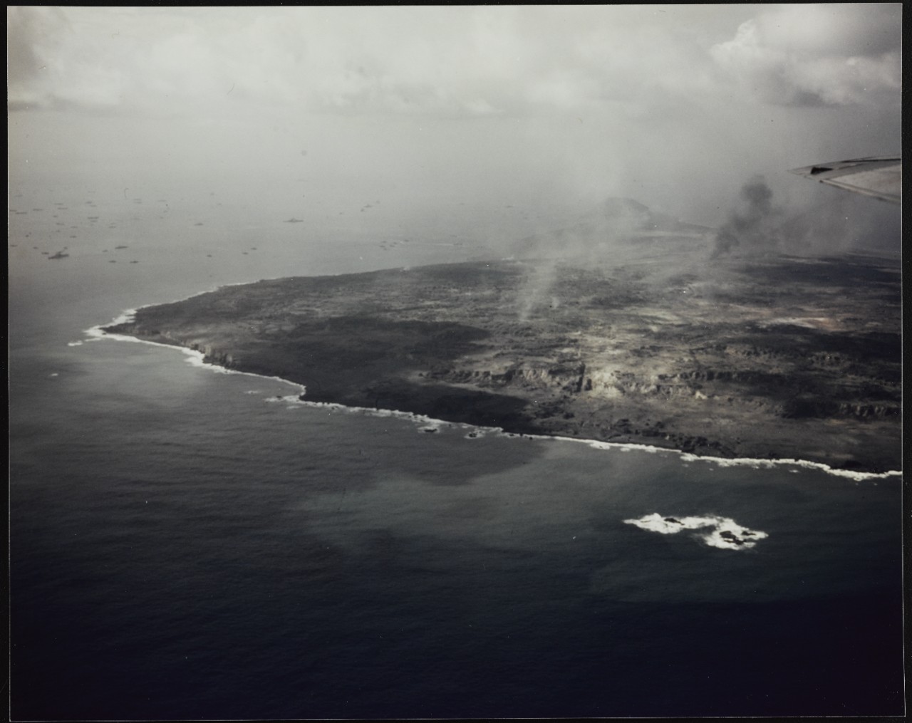 Photo #: 80-G-K-2970 Iwo Jima Operation, 1945