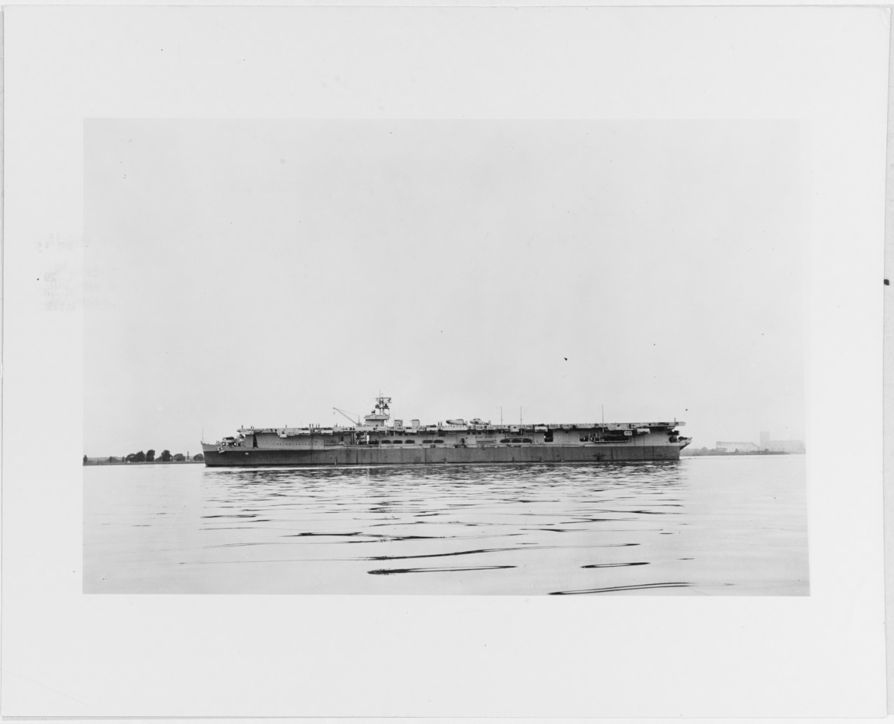 Photo #: 80-G-173719  USS Monterey (CV-26)
