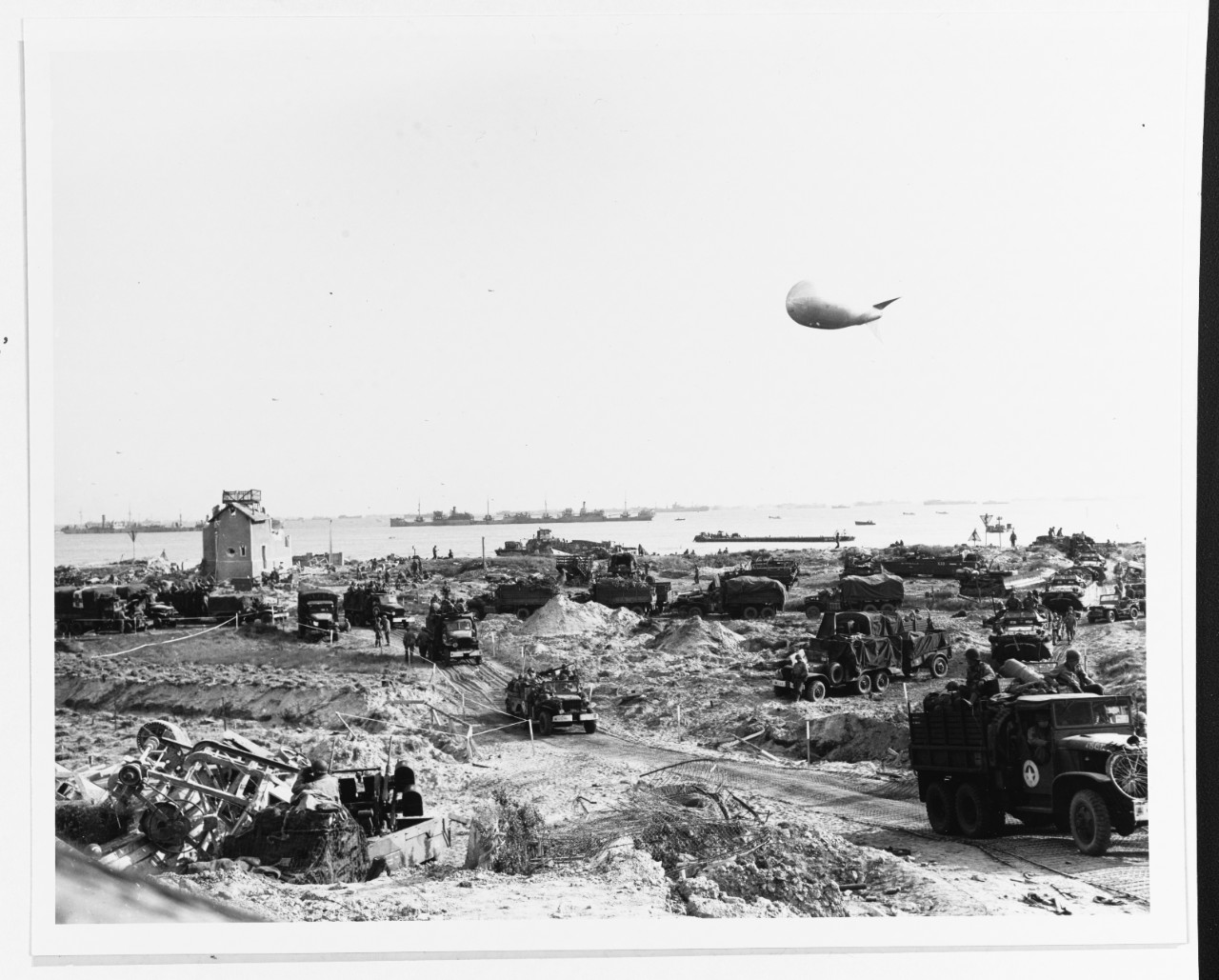 Photo #: 80-G-252567  Normandy Invasion, June 1944