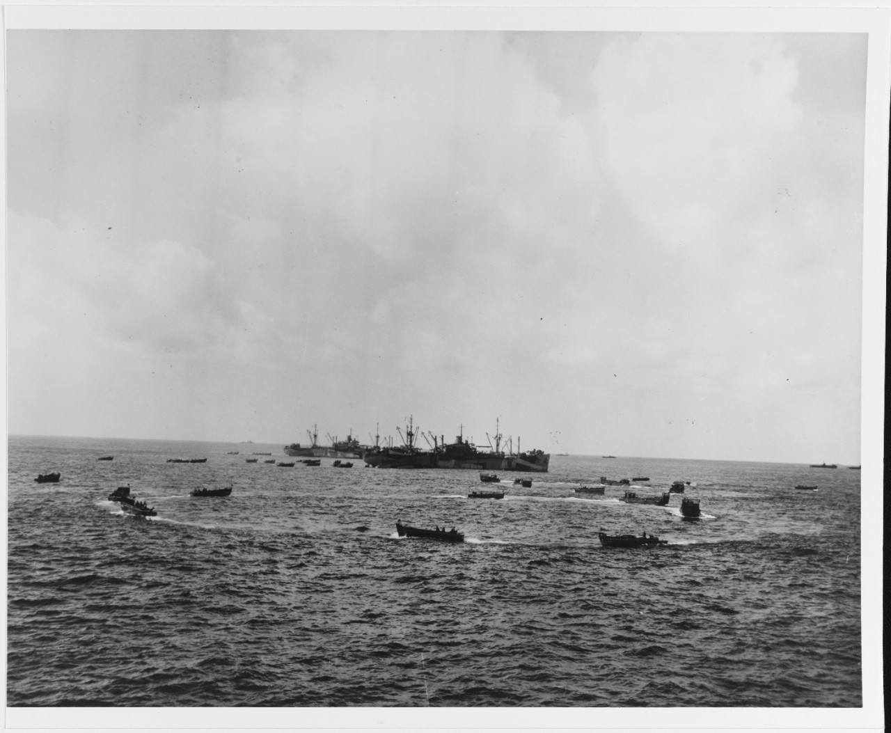 Photo #: 80-G-303899  Iwo Jima Operation, 1945