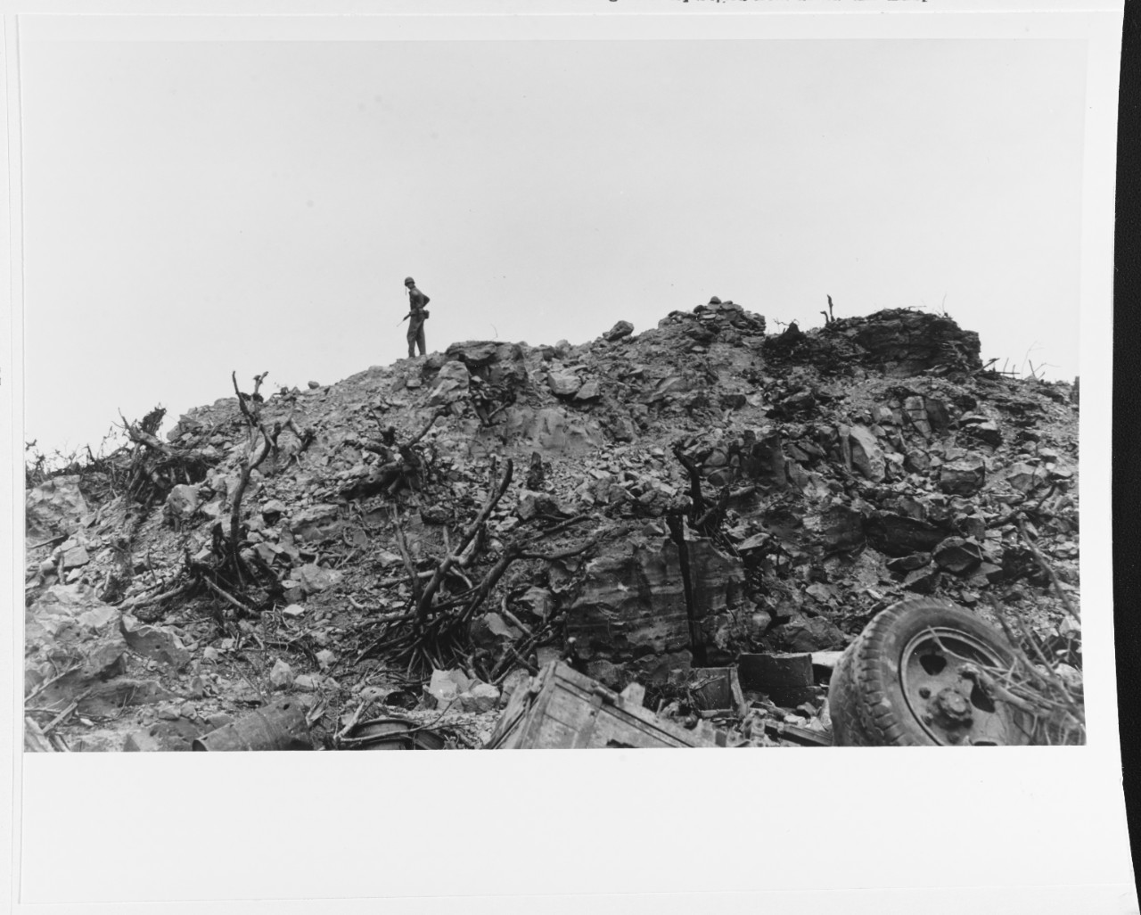 Photo #: 80-G-412542  Iwo Jima Operation, 1945