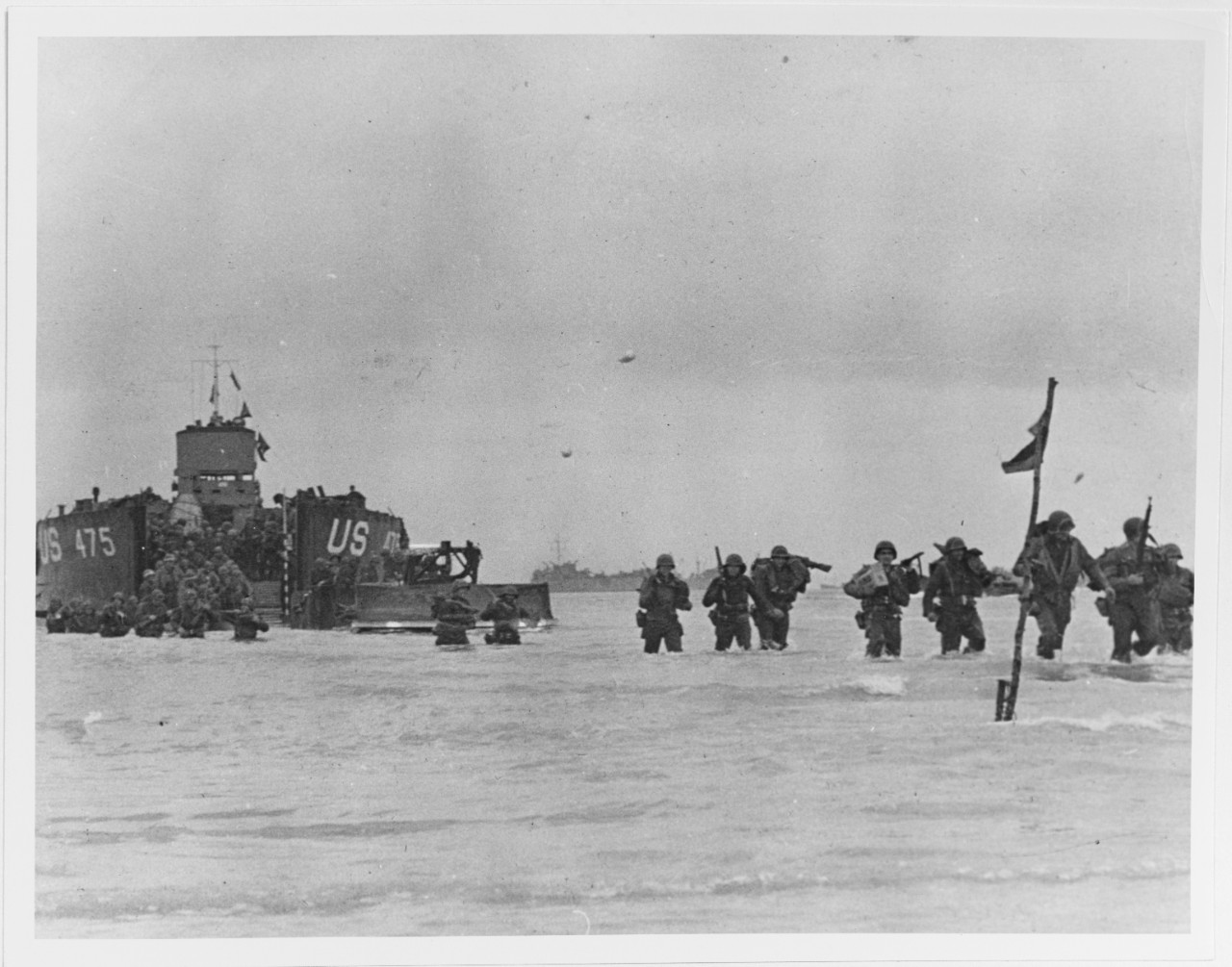 Photo #: SC 190405  Normandy Invasion, June 1944