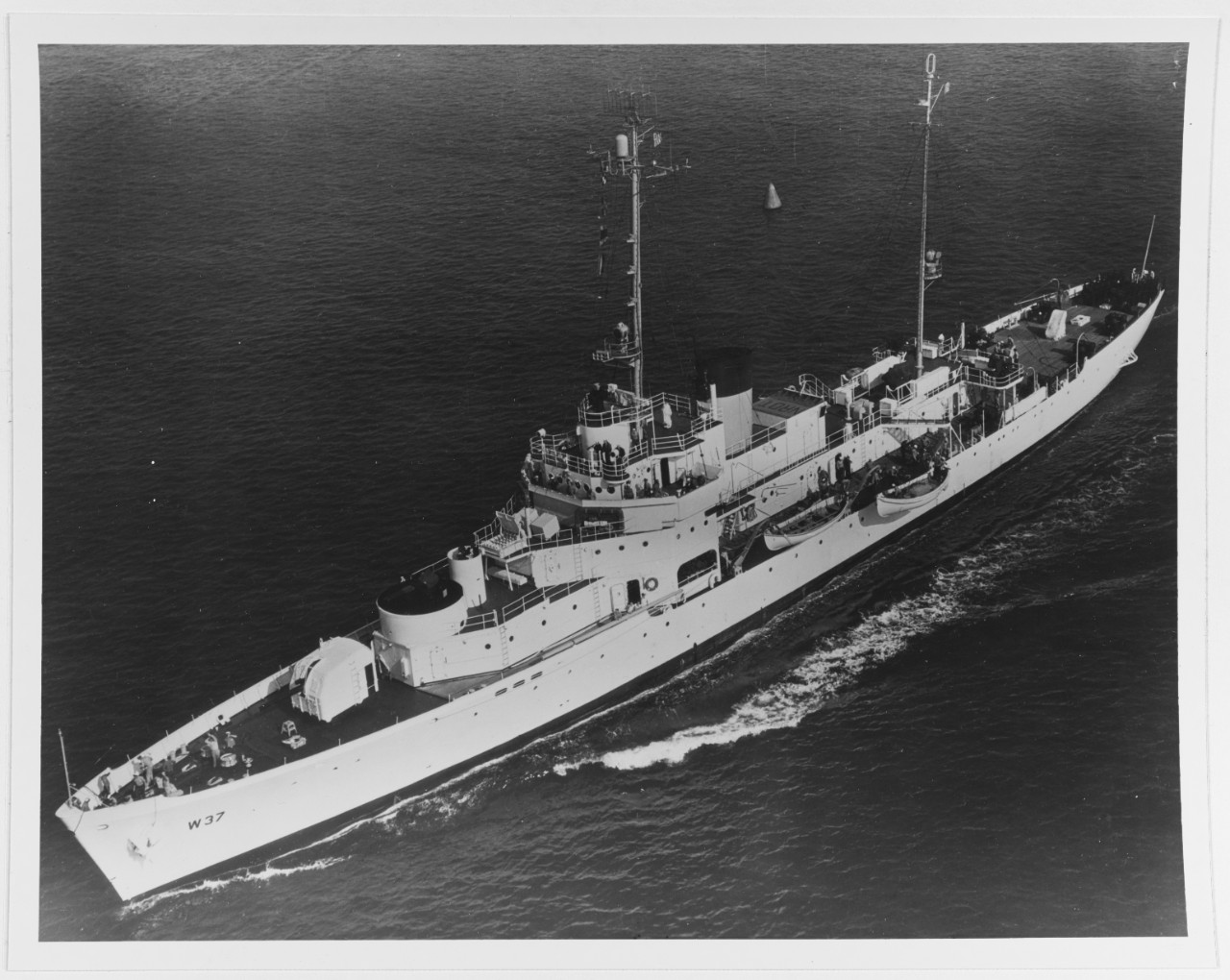 Photo #: USN 1045900  USCGC Taney