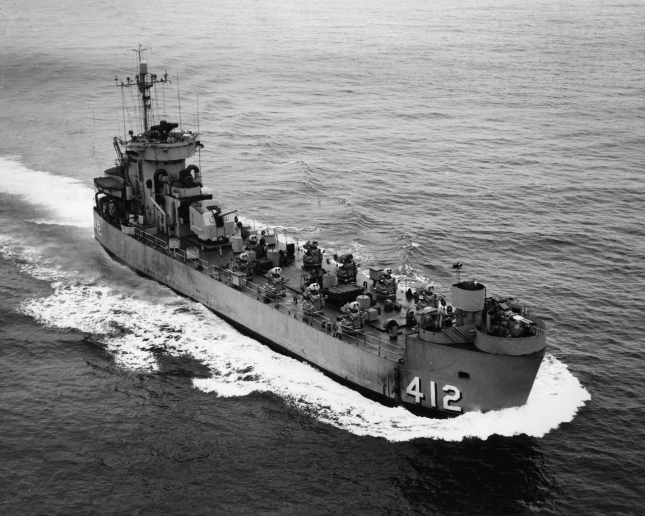 USS LSMR-412, later USS Des Plaines River