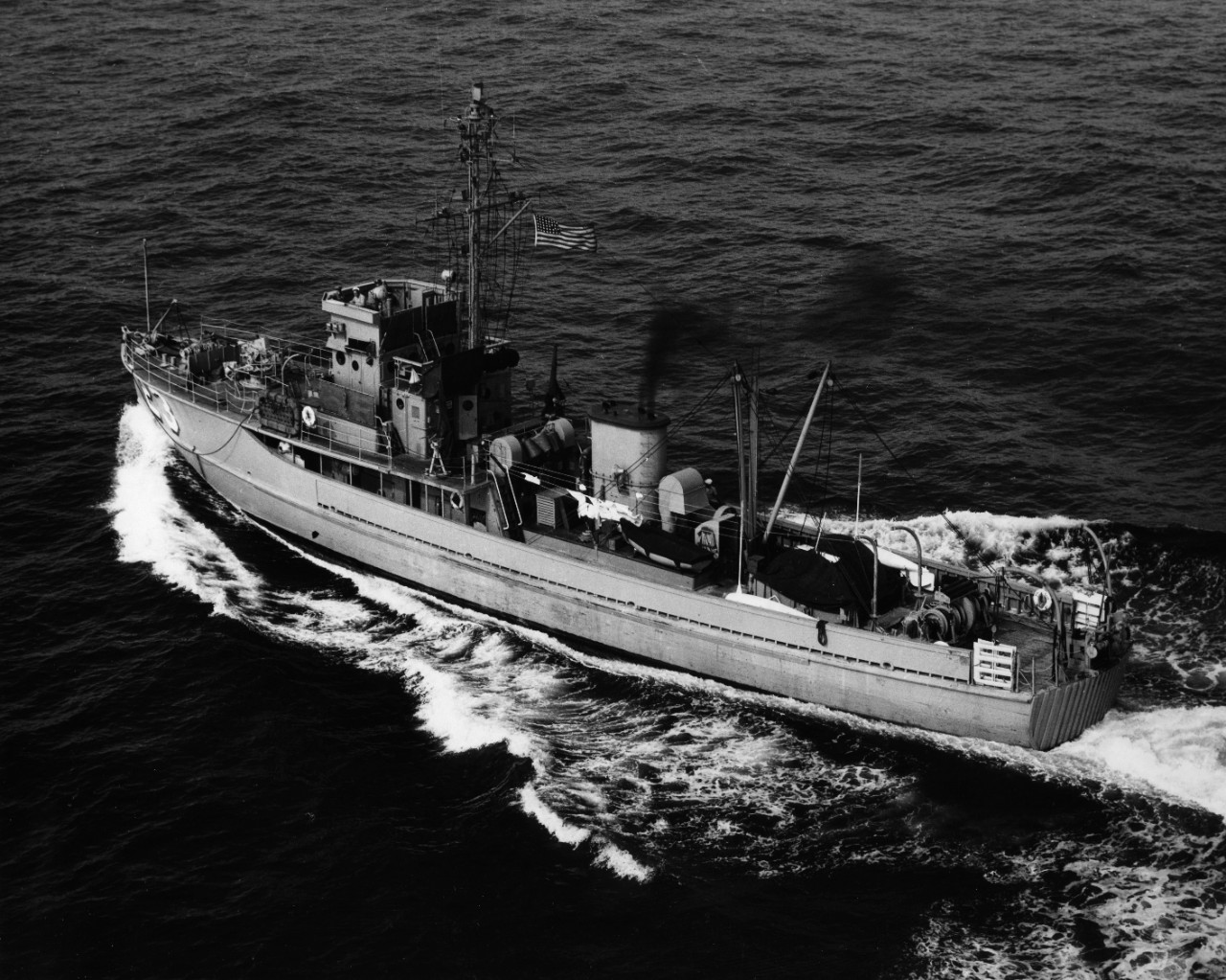 USS Lark (AMS-23)