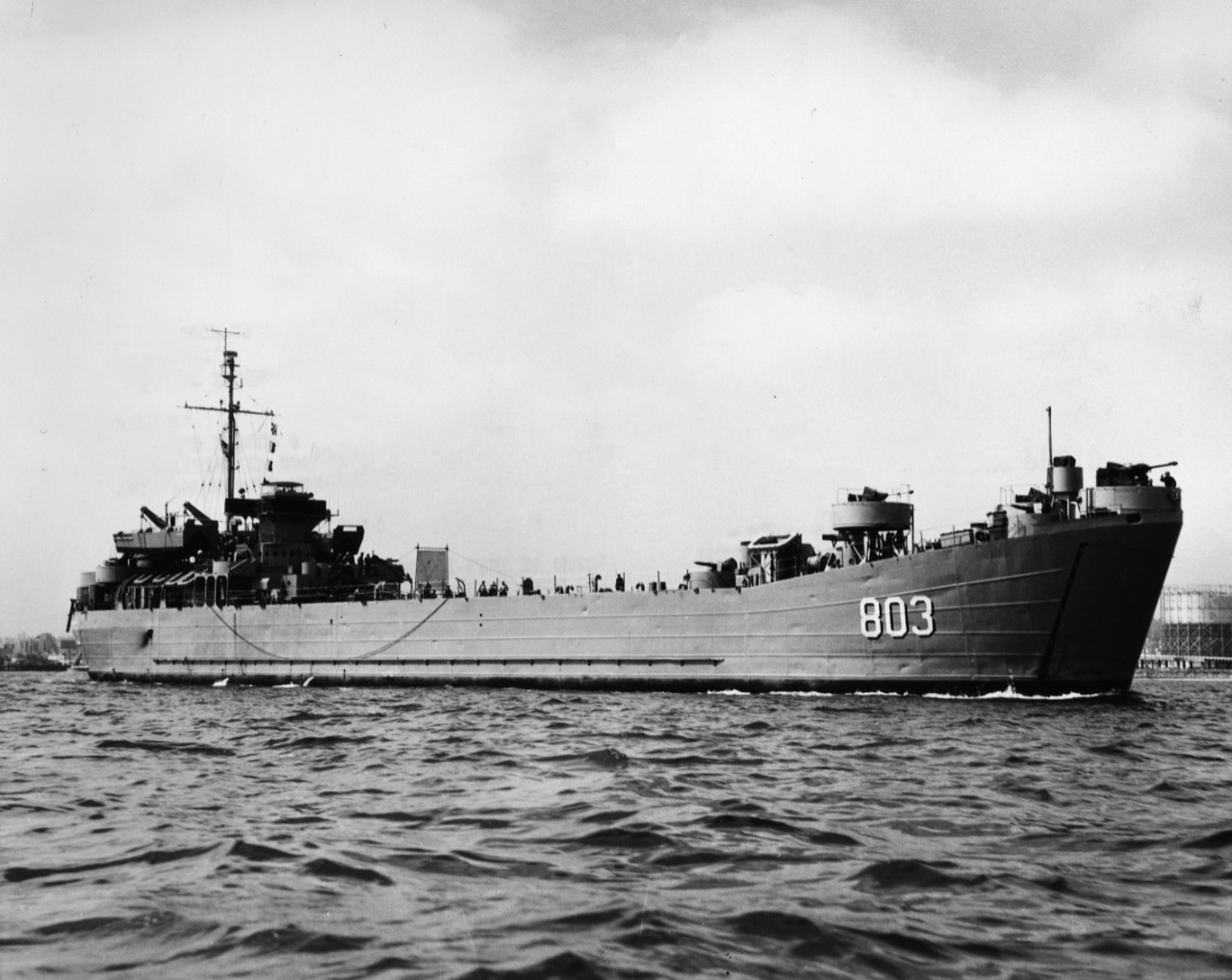 USS Hampden County (LST-803)