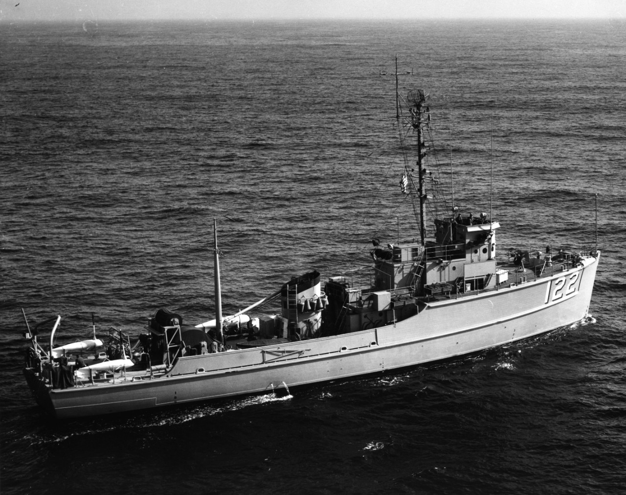 USS Cormorant (AMS-122)