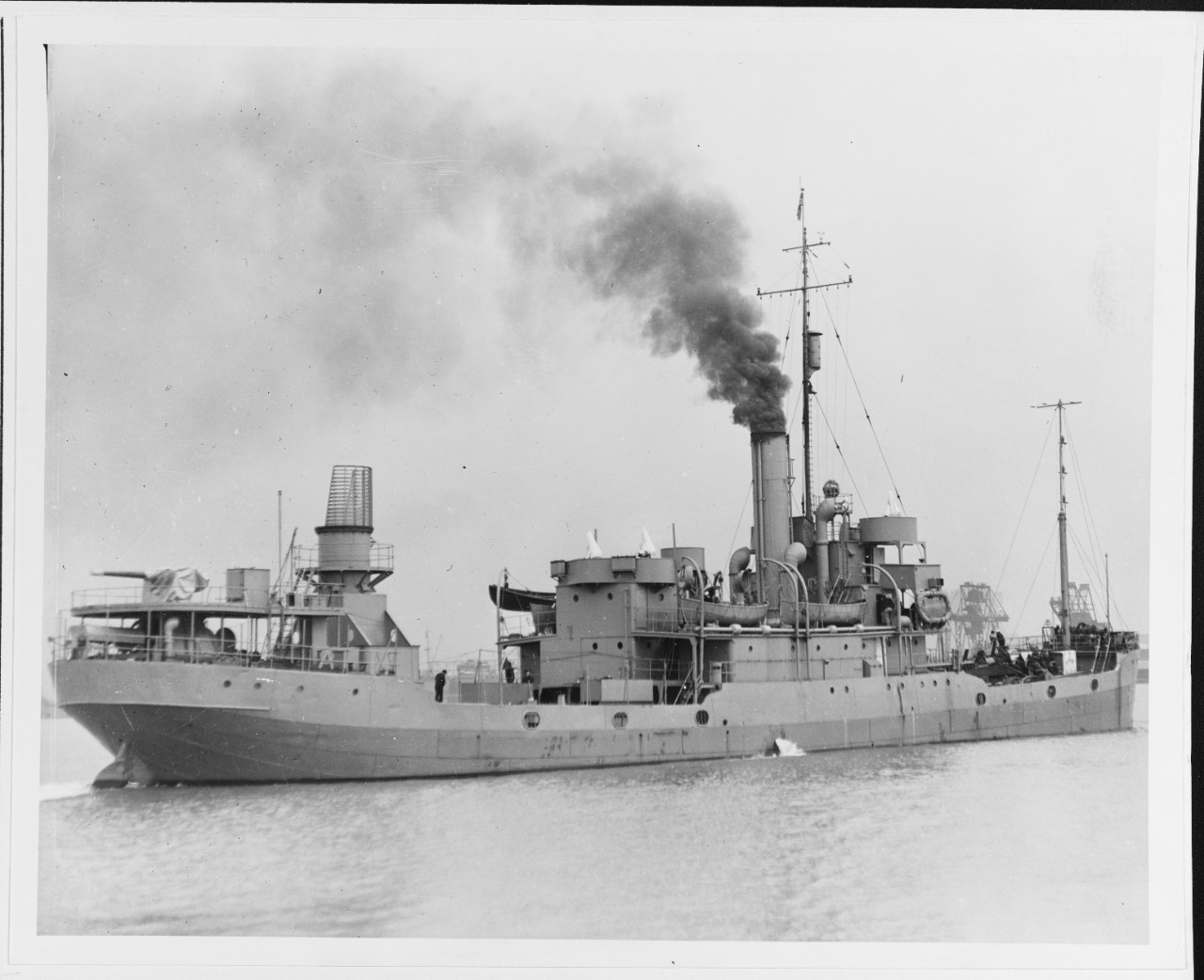 USS MENEMSHA (AG-39)