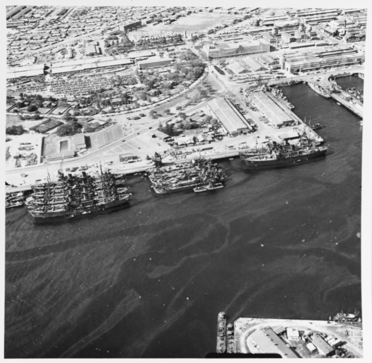 80-G-361747 Pearl Harbor Navy Yard