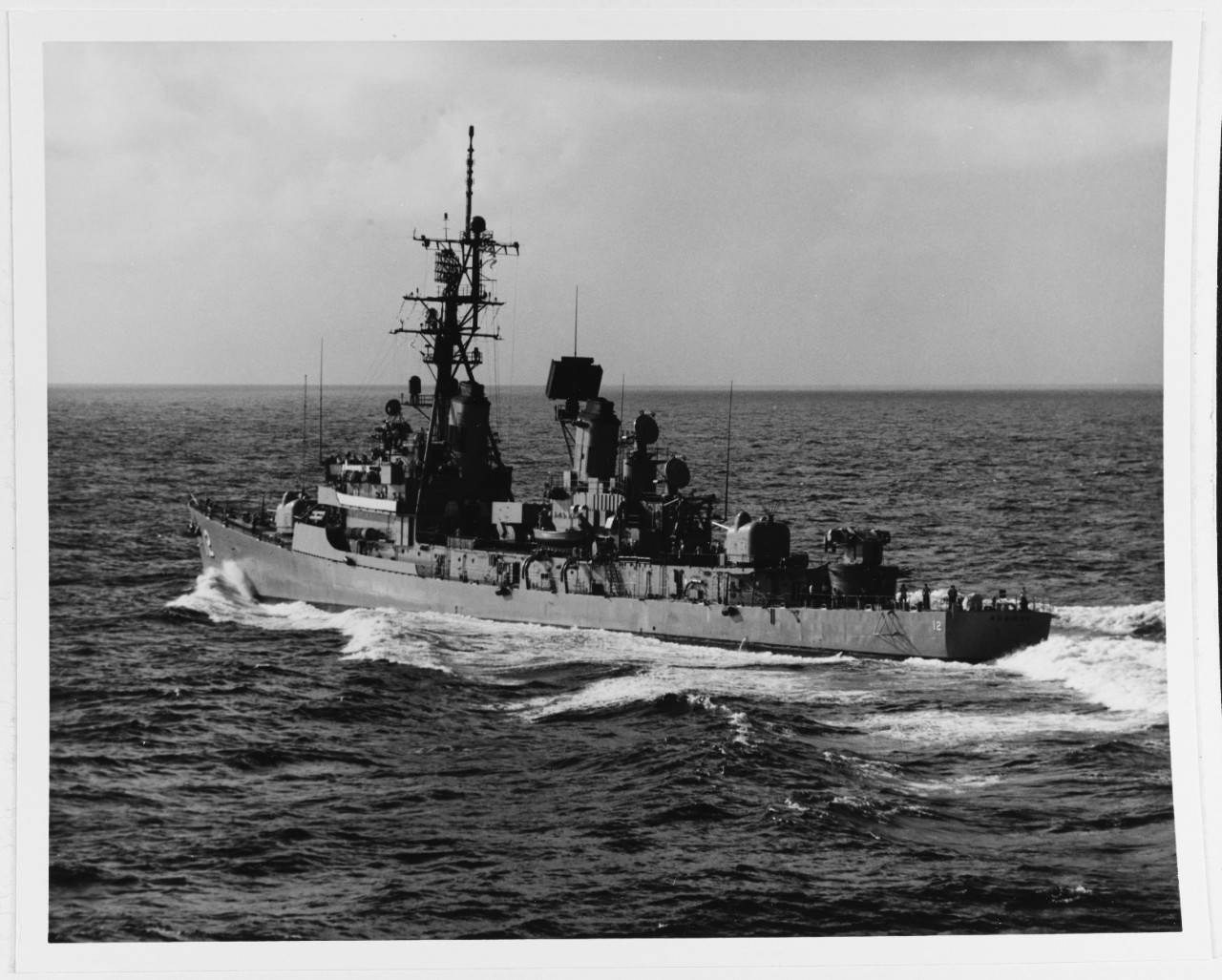 USS ROBISON (DDG-12)
