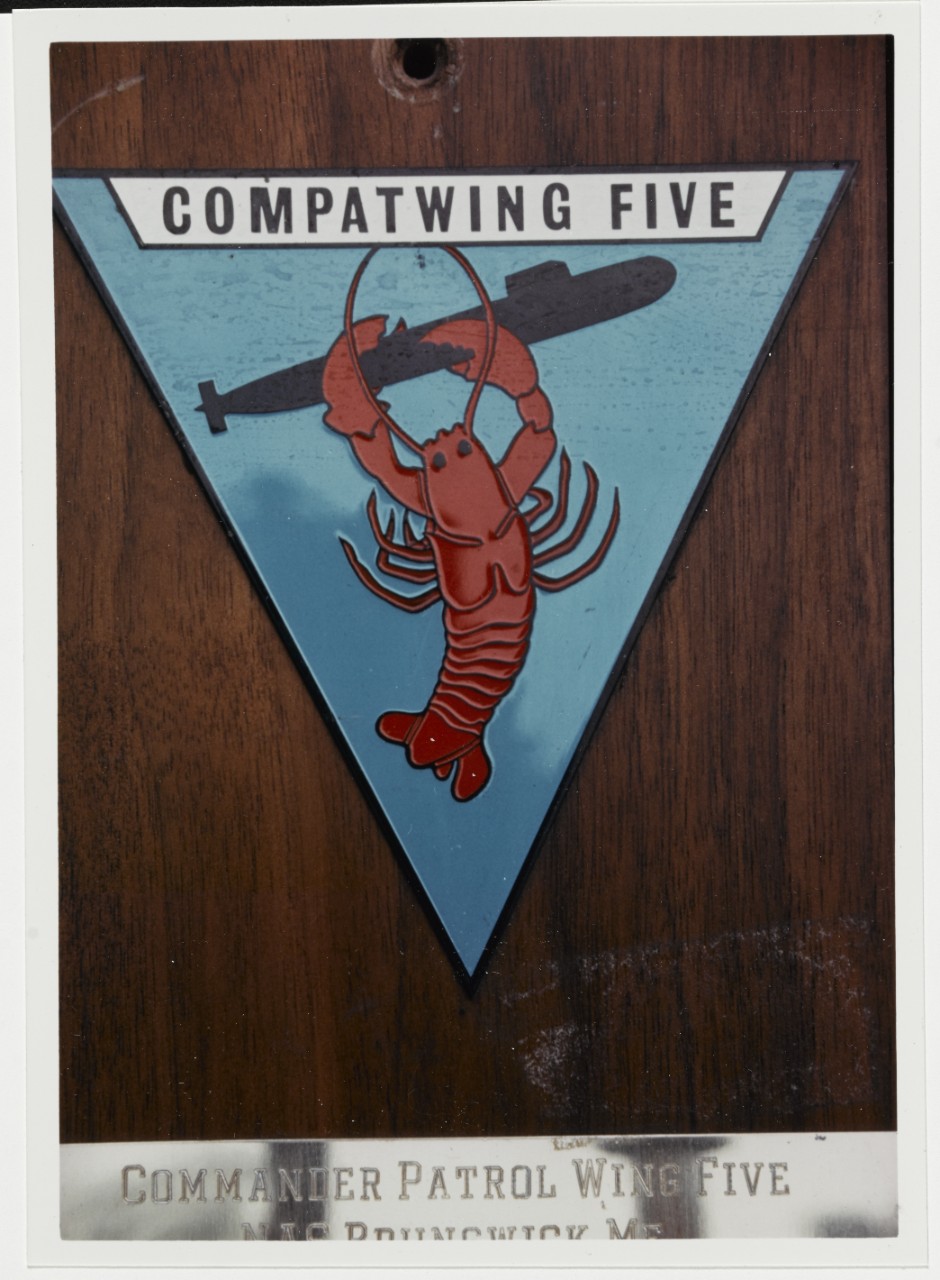 Insignia: Commander Patrol Wing Five. Compatwing Five