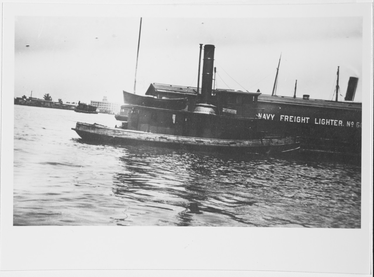 Photo #: NH 102043  U.S. Navy Freight Lighter Number 60