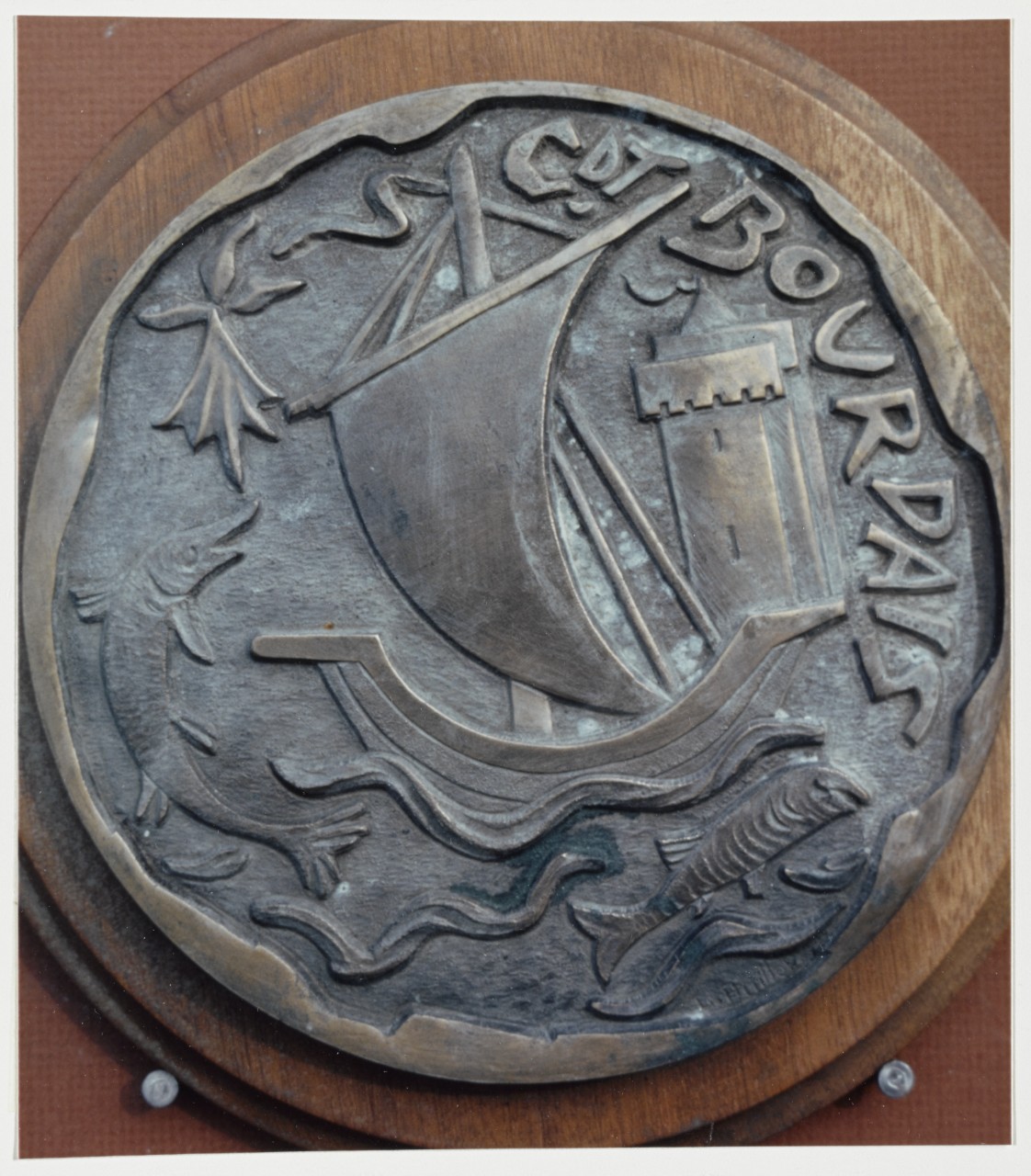 Insignia: Commandant Bourdais (French Frigate, 1961) Plaque received in 1976.