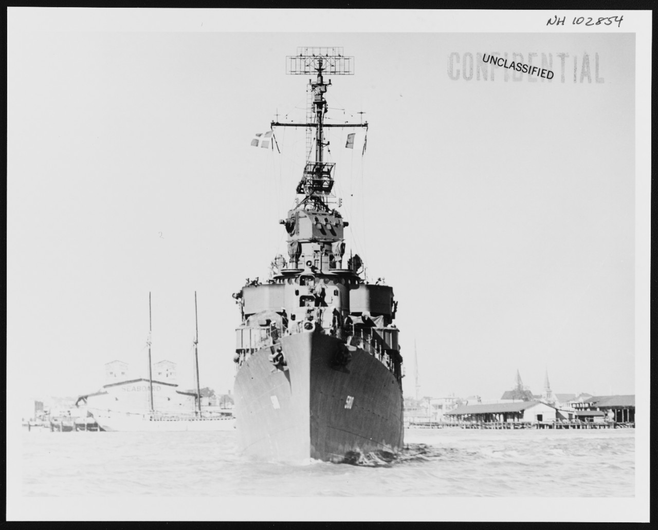 Photo #: NH 102854  USS Young