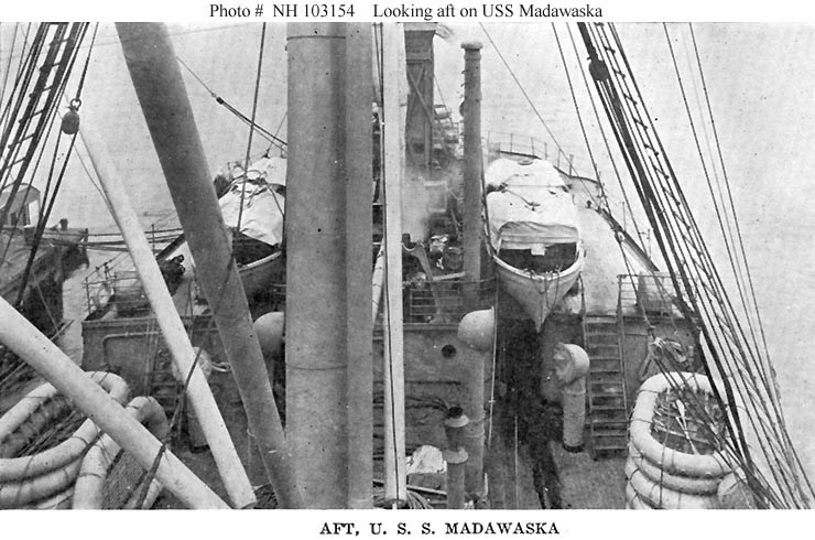 Photo #: NH 103154  USS Madawaska