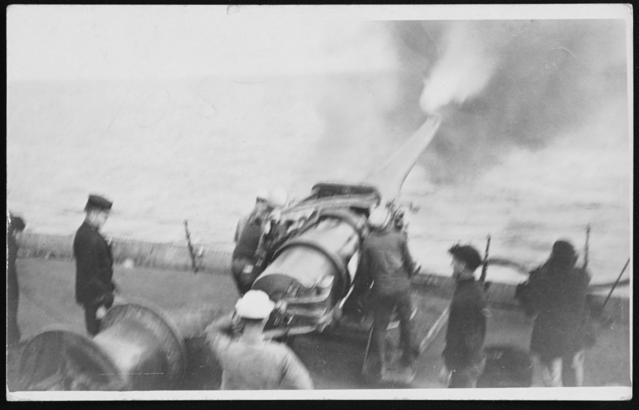 Photo #: NH 103357  USS President Lincoln