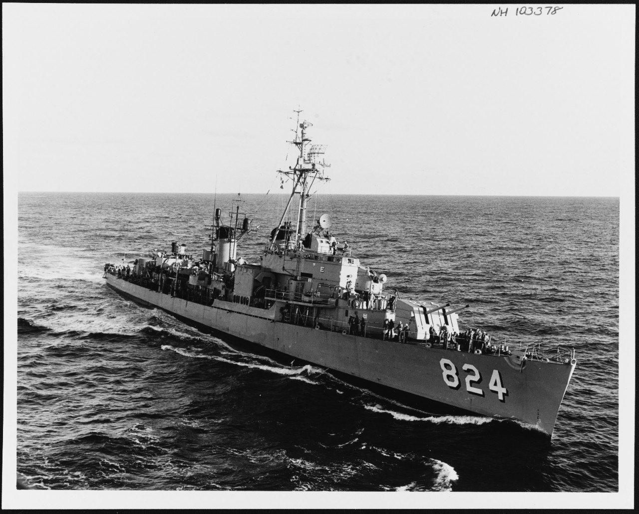 Photo #: NH 103378  USS Basilone