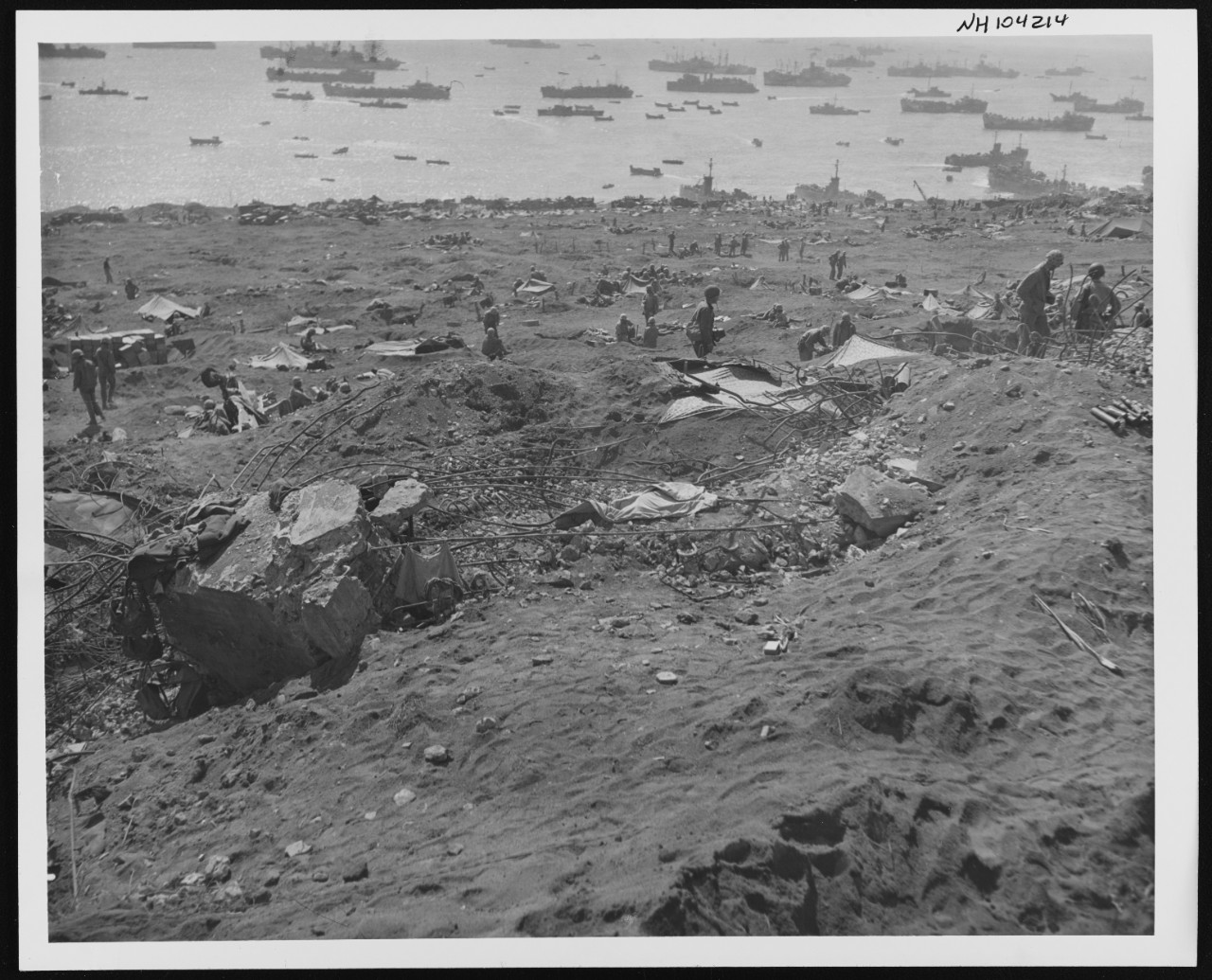 Photo #: NH 104214  Iwo Jima Operation, 1945