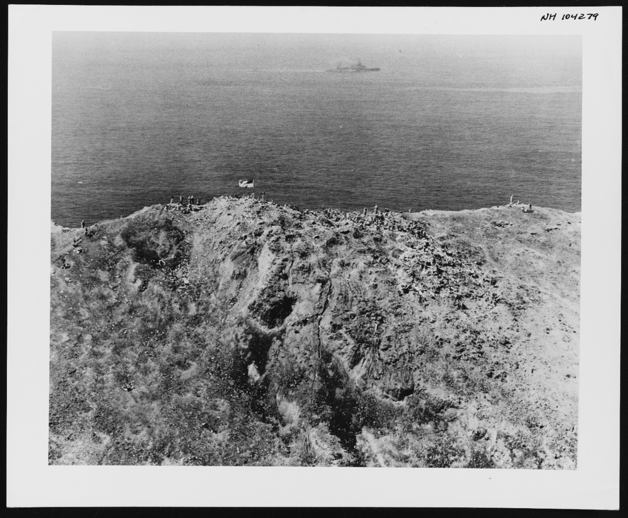 Photo #: NH 104279  Iwo Jima Operation, 1945
