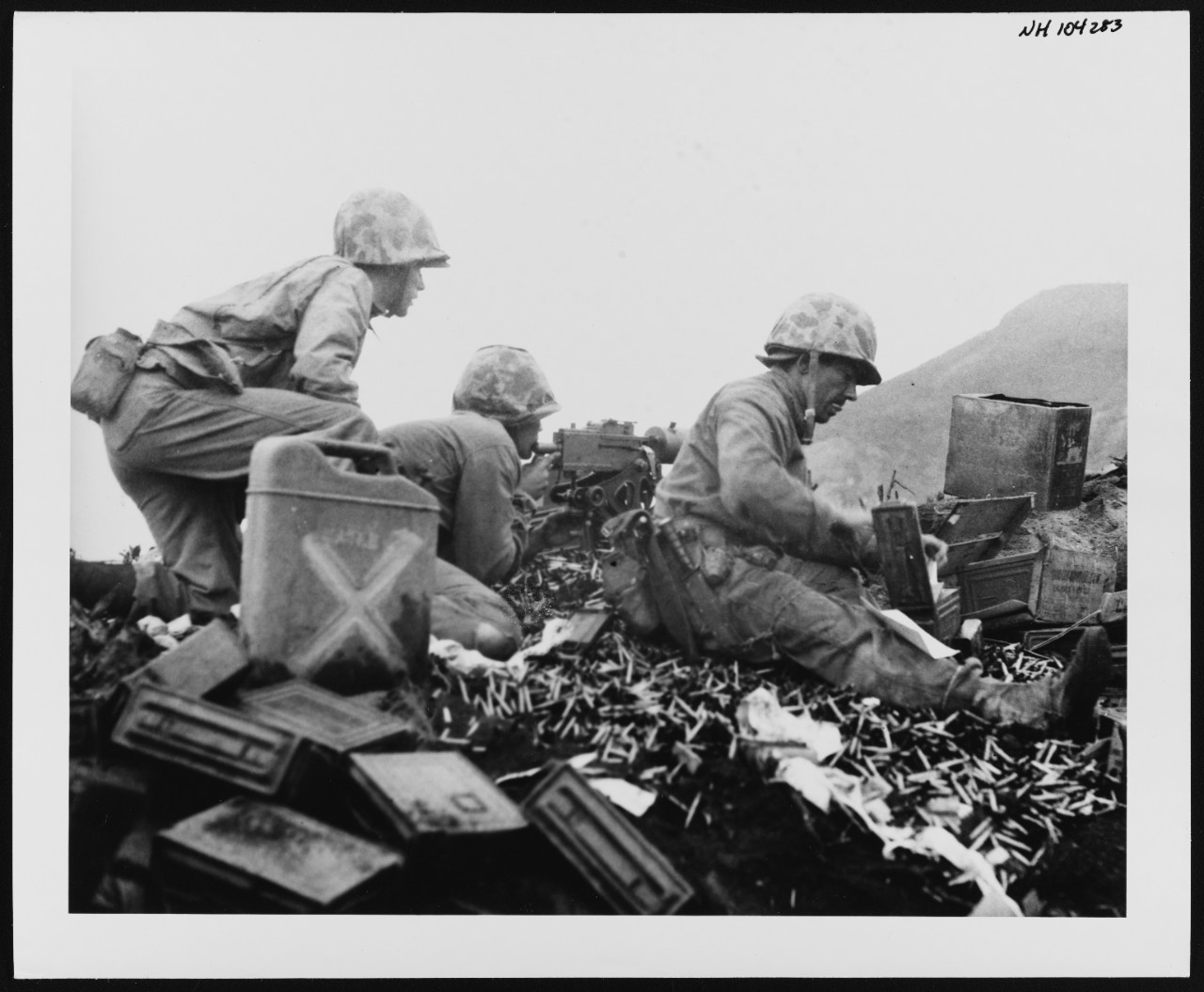 Photo #: NH 104283  Iwo Jima Operation, 1945
