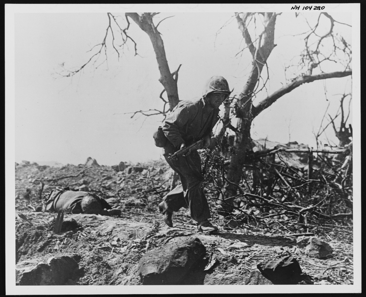 Photo #: NH 104290  Iwo Jima Operation, 1945