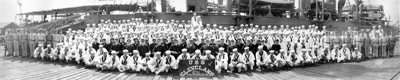 Photo #: NH 105060  USS Cleveland (CL-21)  