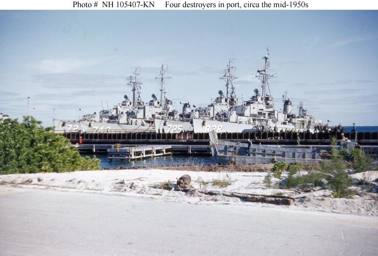 Photo #: NH 105407-KN Destroyers in port
