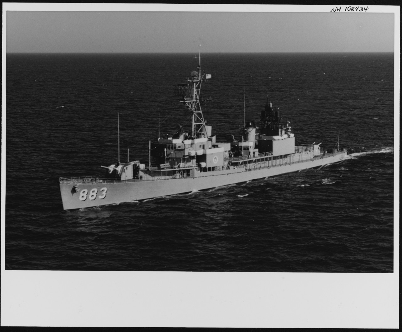 Photo #: NH 106434  USS Newman K. Perry