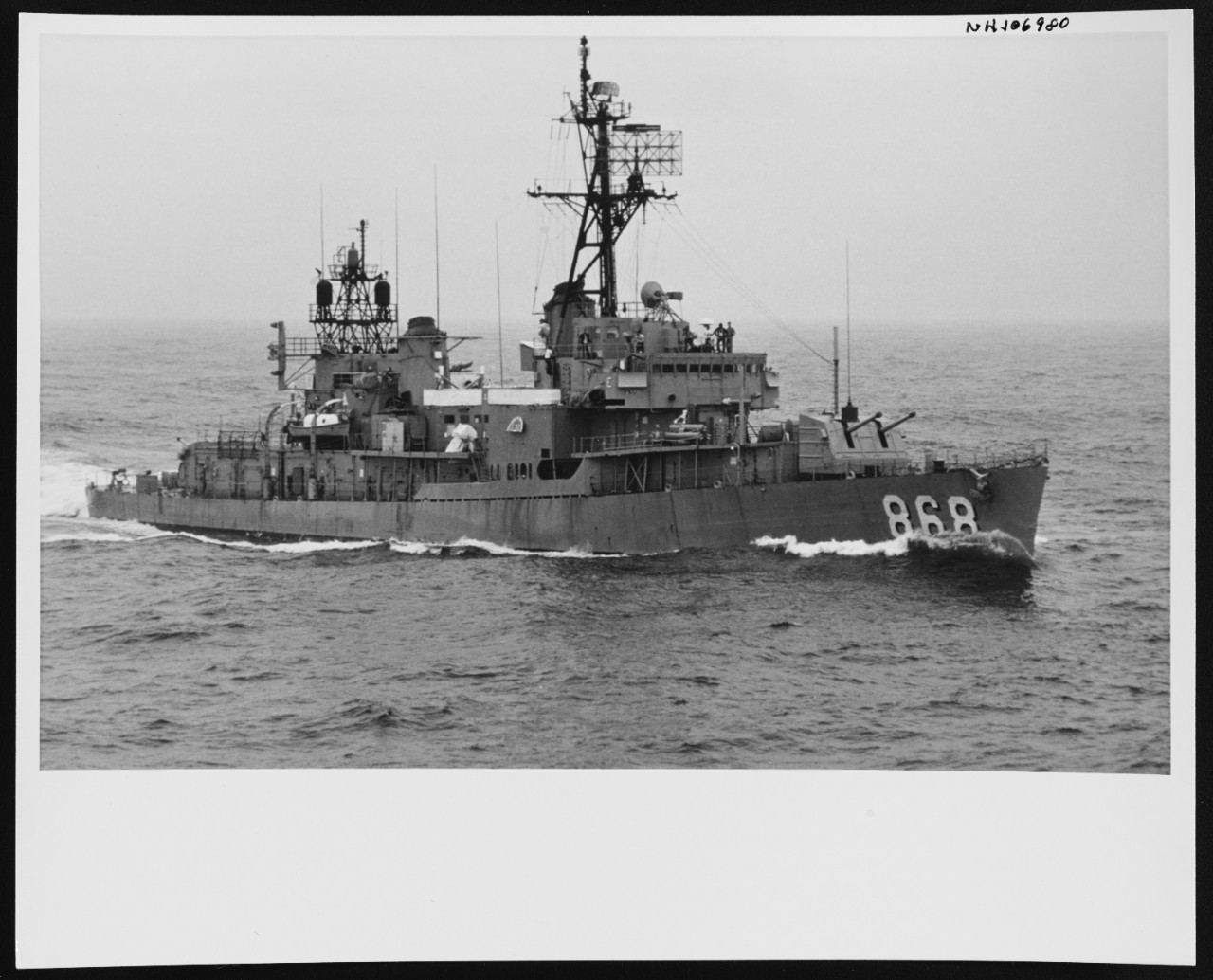 Photo # NH 106980  USS Brownson