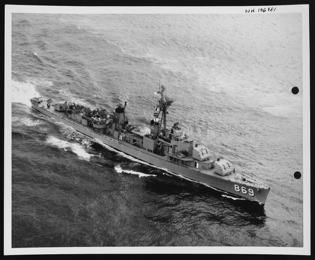 Photo # NH 106981  USS Arnold J. Isbell