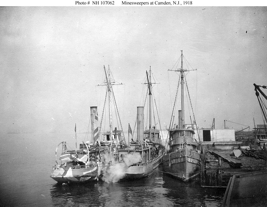 Photo #: NH 107062  Minesweepers at Camden, New Jersey, 1918