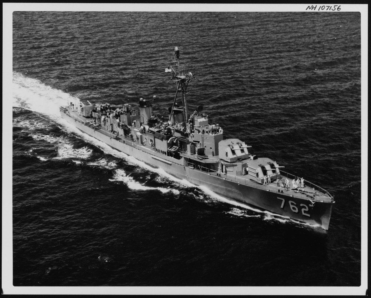 Photo #: NH 107156  USS Henley