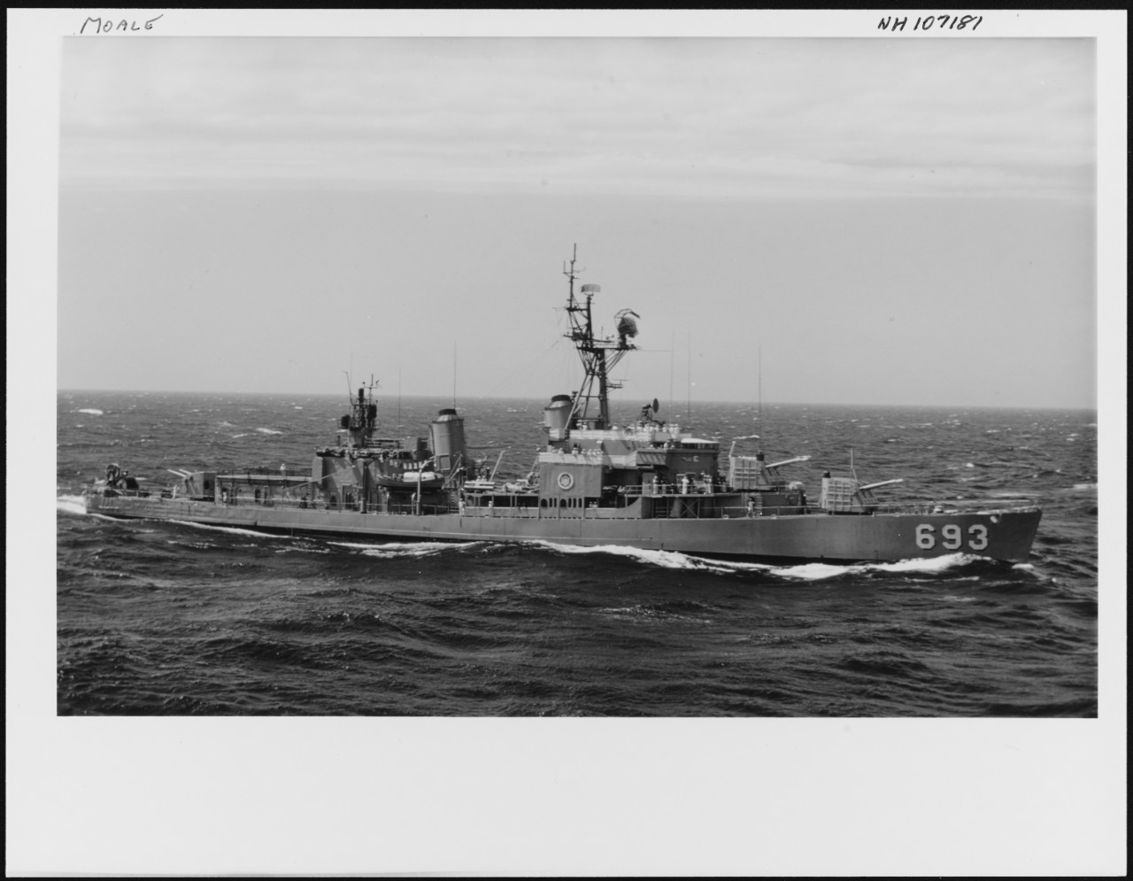 Photo #: NH 107181  USS Moale