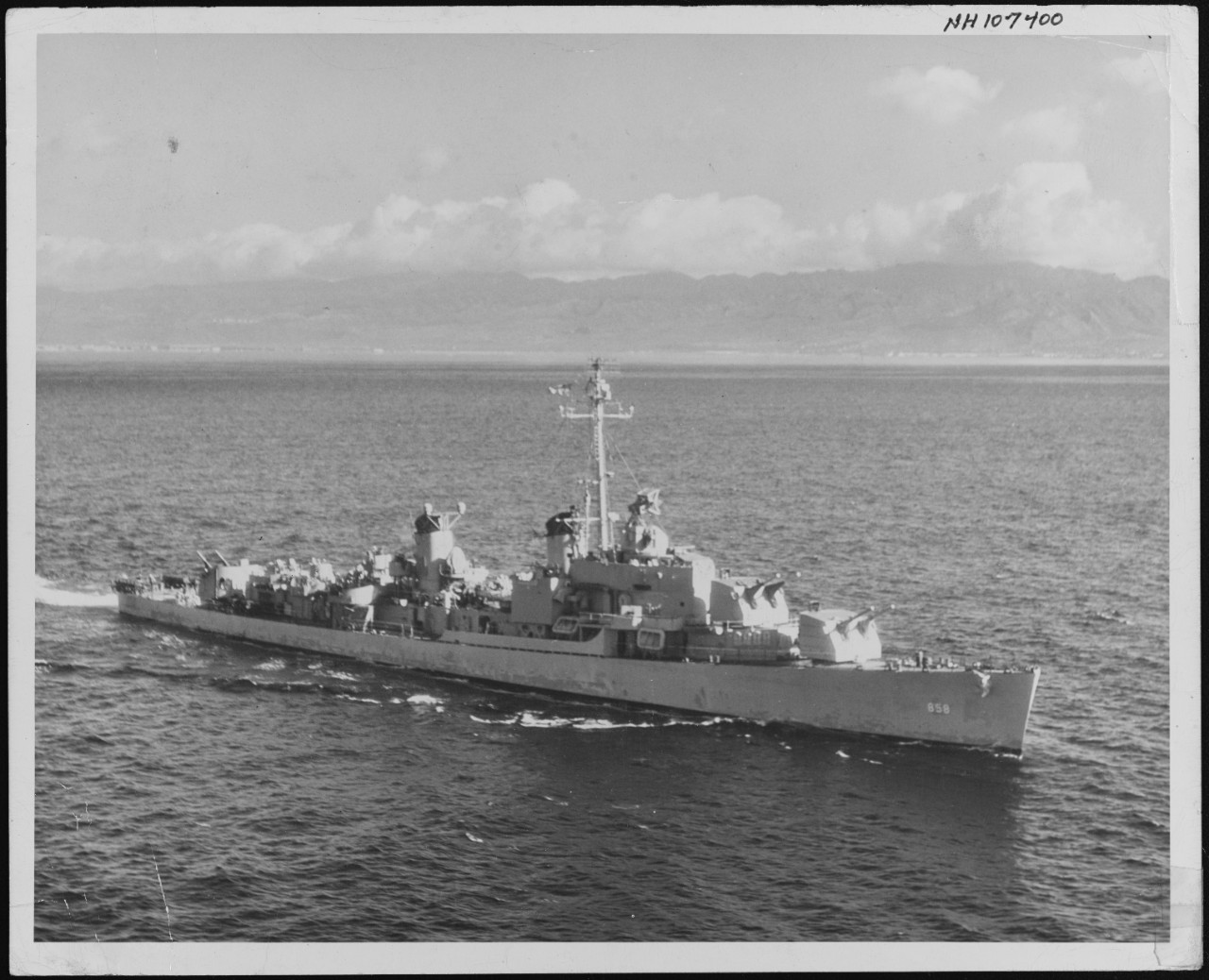 Photo #: NH 107400  USS Fred T. Berry