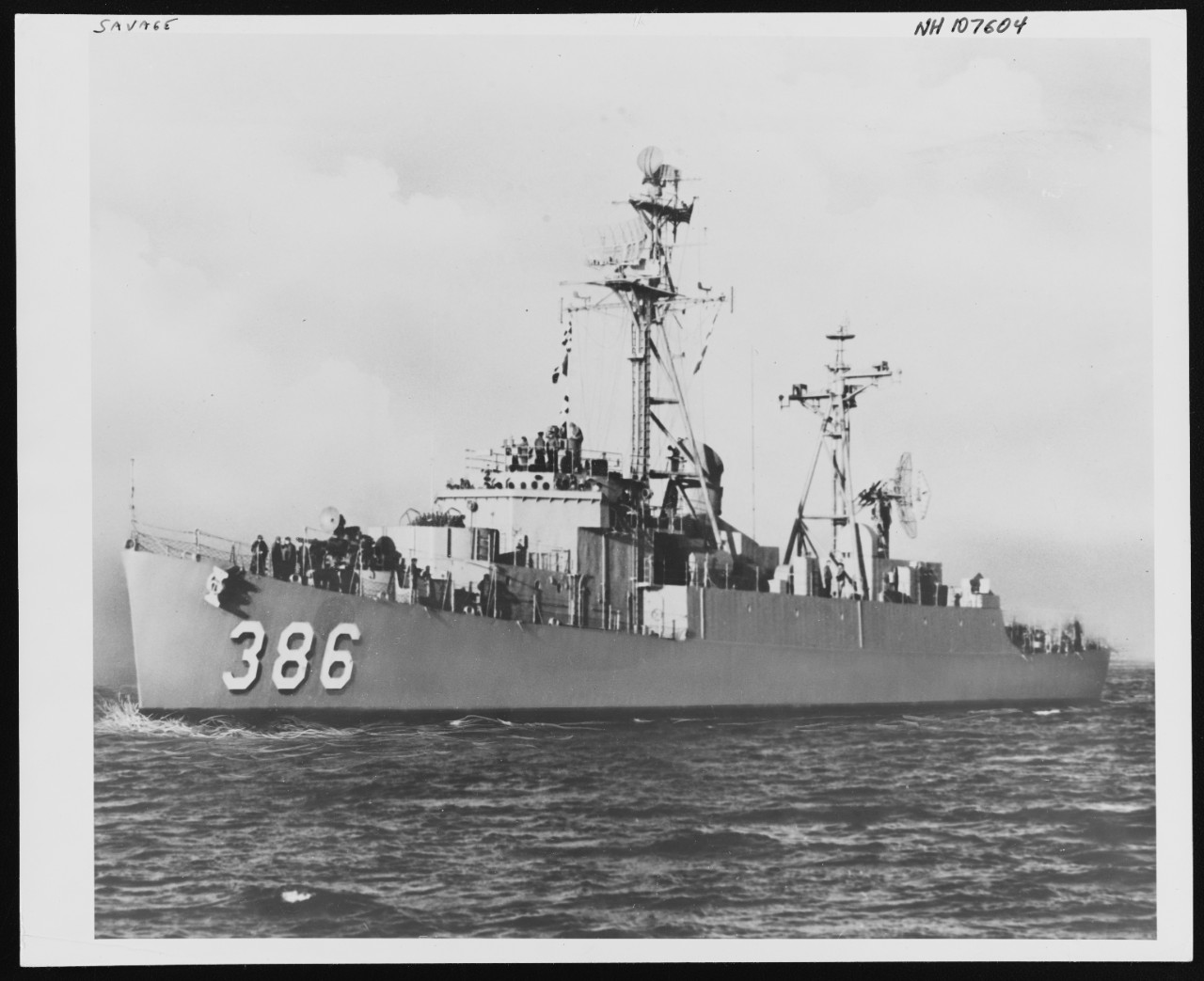 Photo #: NH 107604  USS Savage
