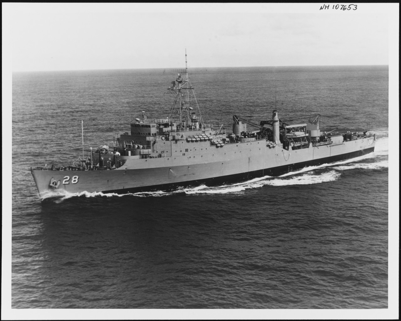 Photo #: NH 107653  USS Thomaston